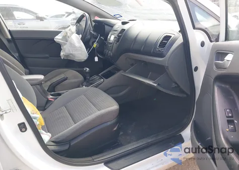 2017 Kia Forte Lx из США, поврежденный, VIN 3KPFL4A77HE019085